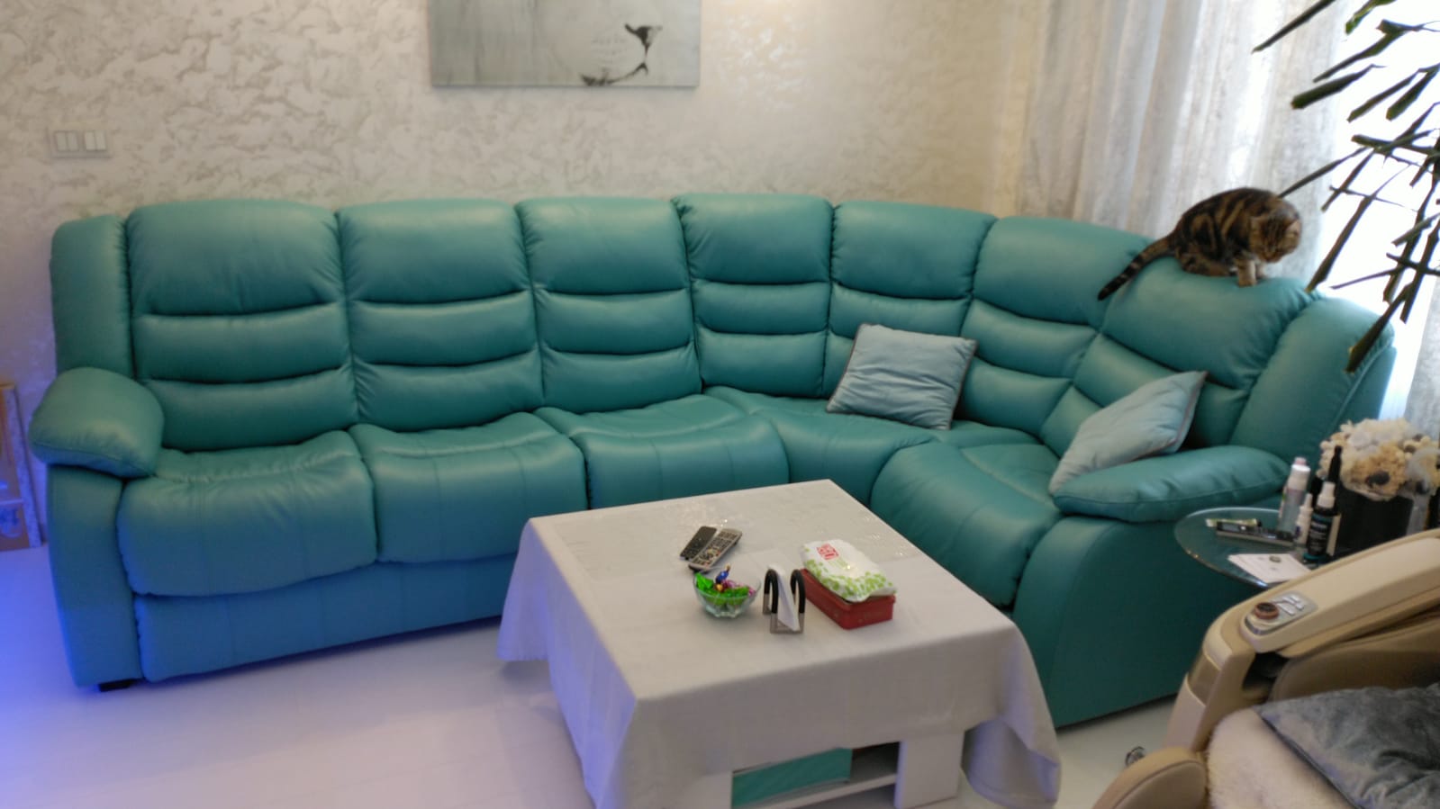 Перетяжка дивана на дому. Усть-Катав